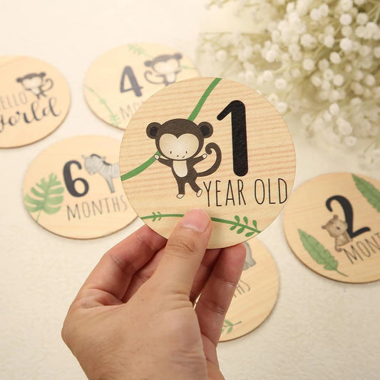 Baby Milestone Cards – Wooden Monthly Photo Props & Gift Set